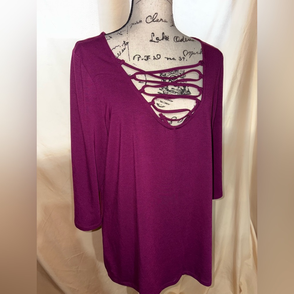 Like New, Torrid Lace Up Front Purple Shirt Women’s Plus Size 2 18/20 💜